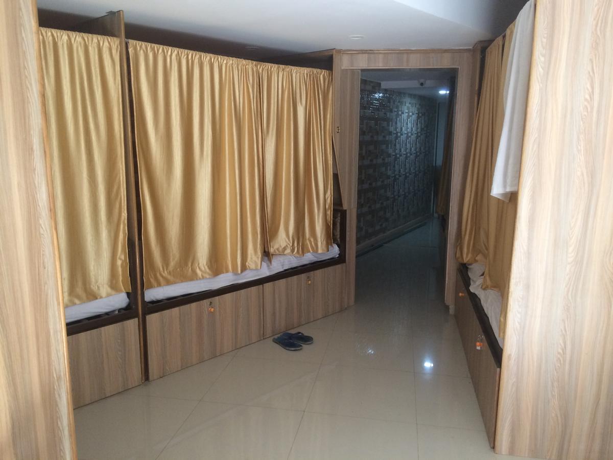 Golden Dormitory Mumbai Luaran gambar