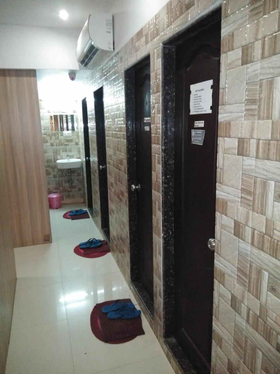 Golden Dormitory Mumbai Luaran gambar